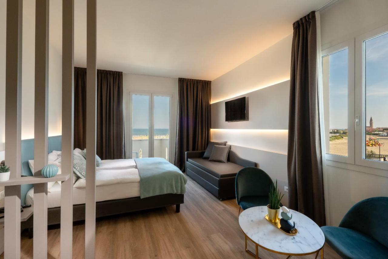 Hotel Delfino Caorle Buitenkant foto
