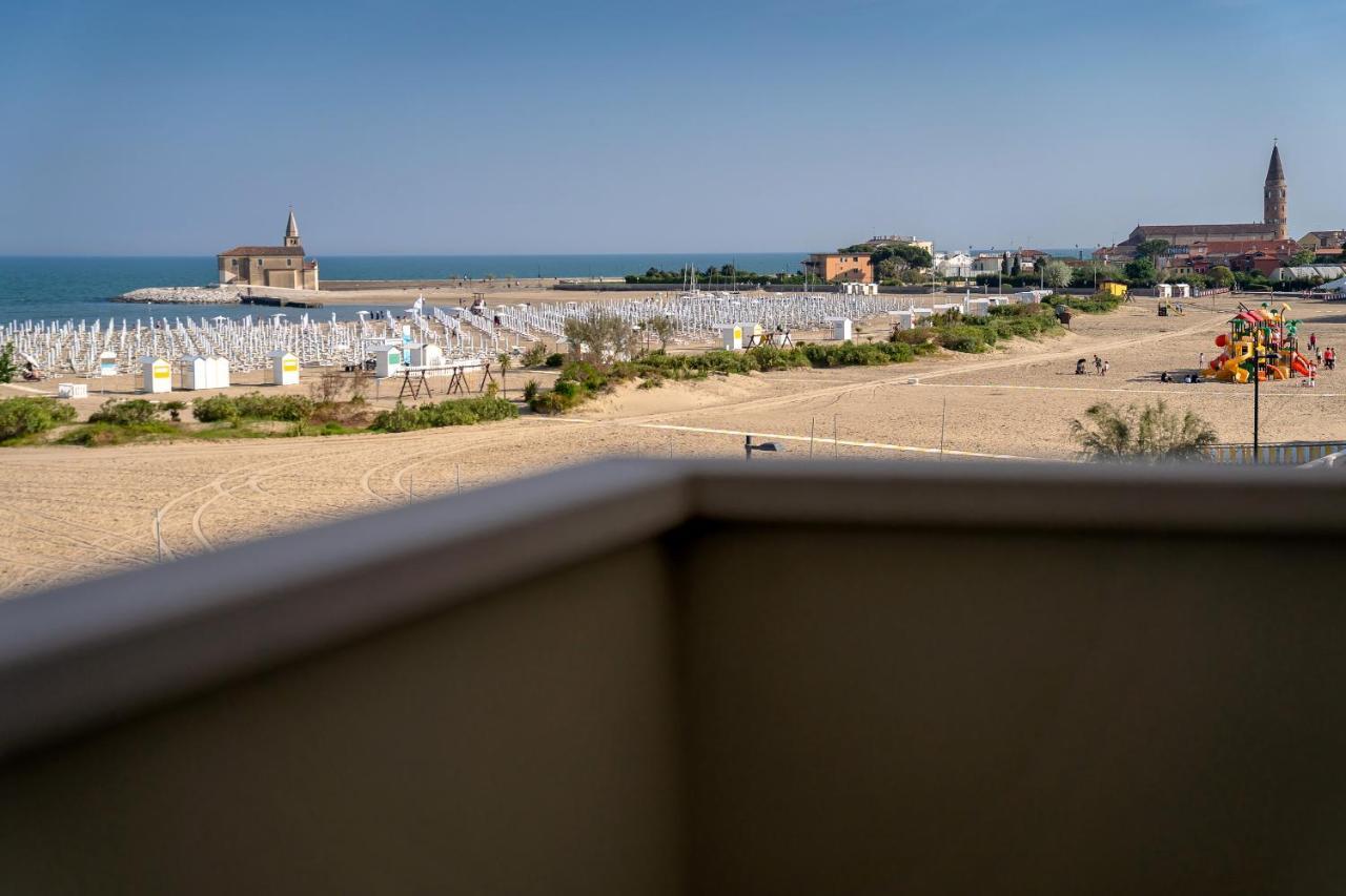 Hotel Delfino Caorle Buitenkant foto