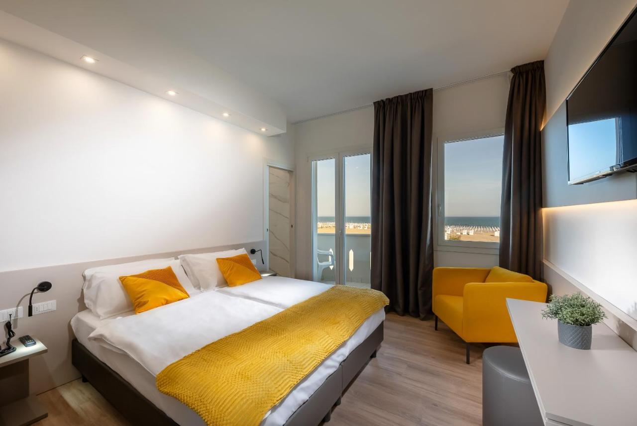 Hotel Delfino Caorle Buitenkant foto